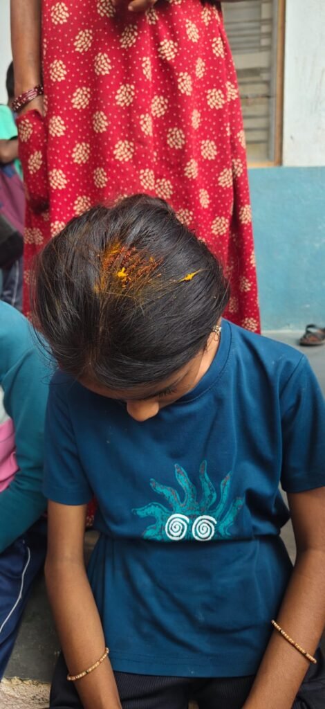 Bagalkot School Roof Concrete Collapses on Students at Mughalolli Tanda; Six Children Safe, Repairs Ordered