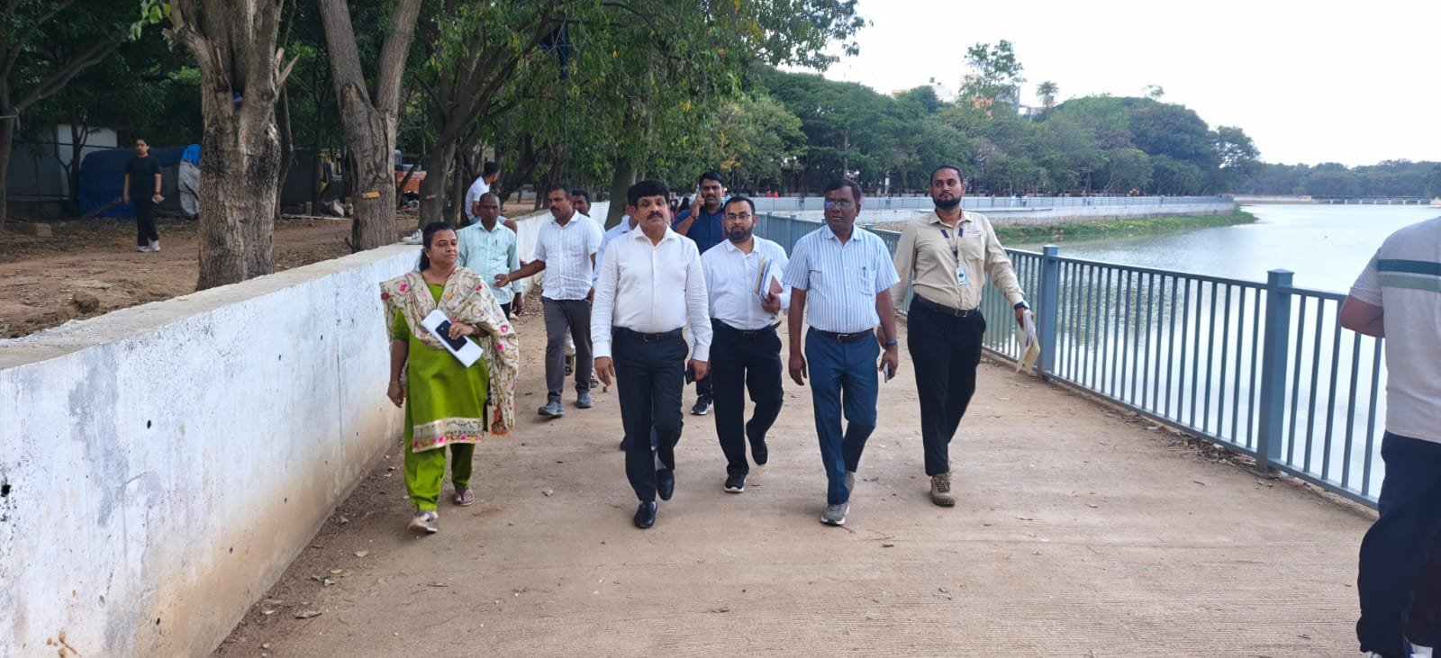 Ganesh Idol Immersion at Halasuru Lake: Bengaluru Central Commissioner Orders Barricades, Police Coordination and Waste Control