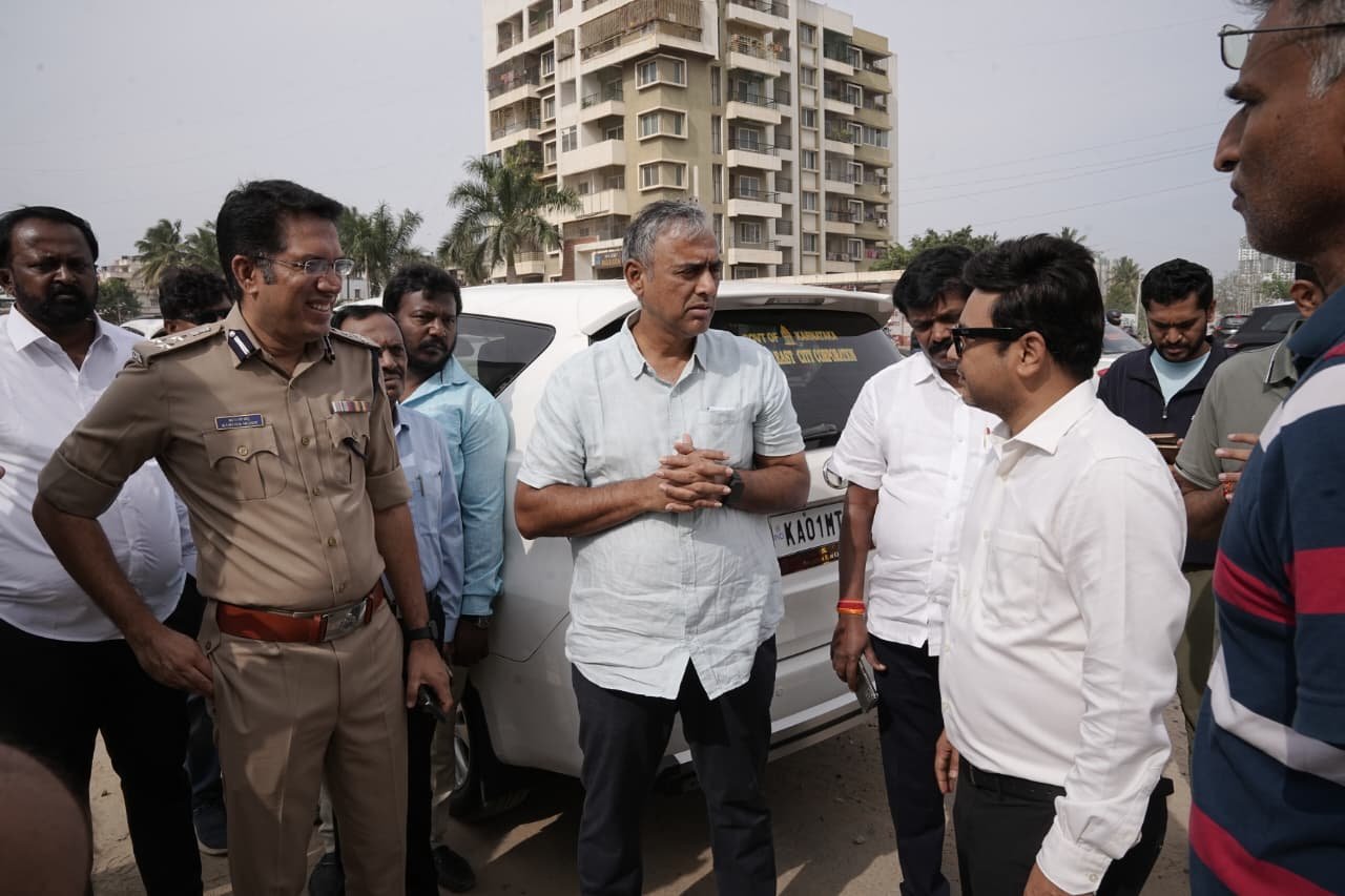 Maheshwar Rao Seeks Varthur Kodi Flyover Approval Report, Orders Waterlogging and Pothole Fixes