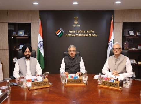 Election Commission Orders Doorstep Document Collection for SIR Notices; Routine Office Hearings Not Required