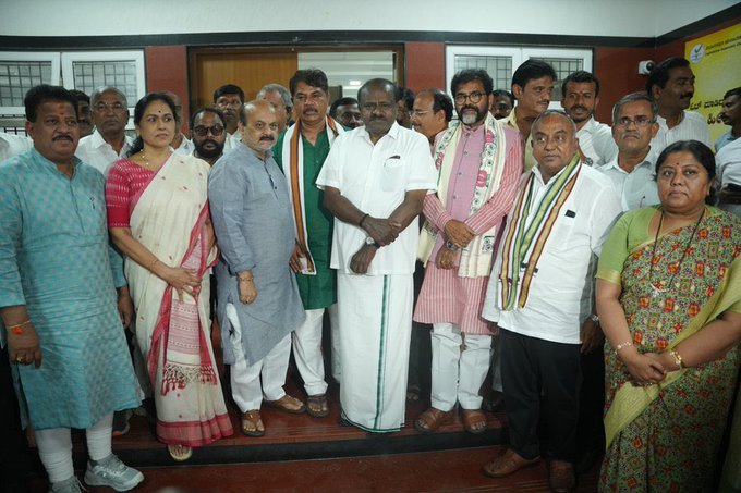 Karnataka NDA delegation led by H.D. Kumaraswamy in Bengaluru