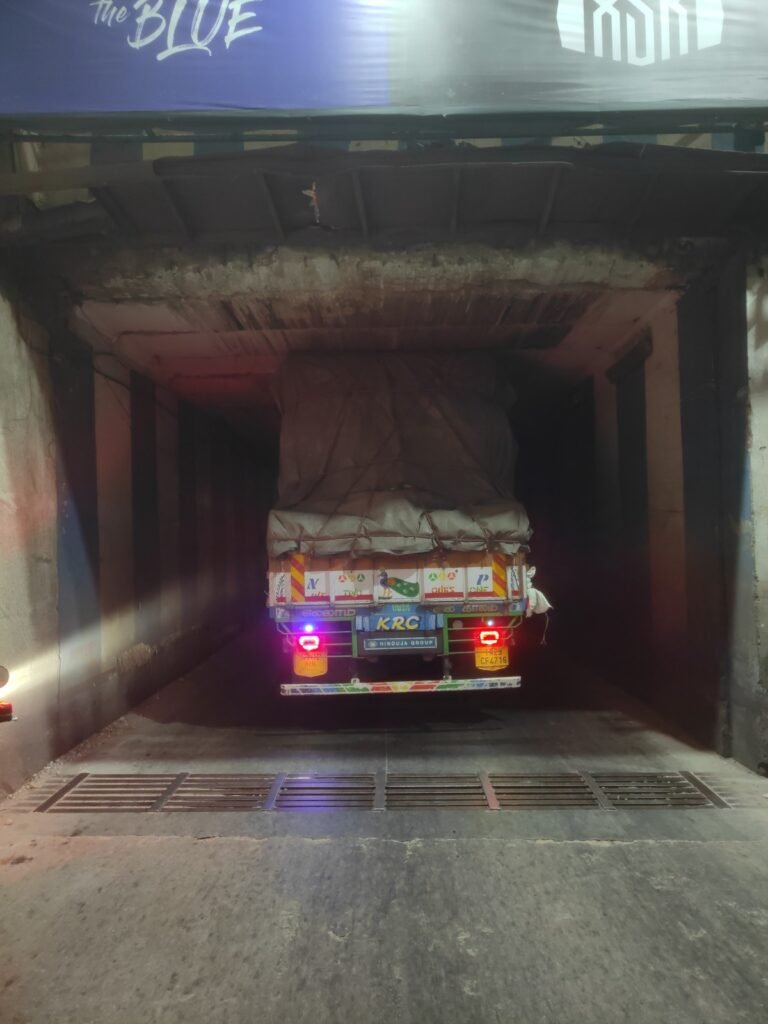 Truck at Maharani underpass in the Bengaluru traffic police advisory photograph