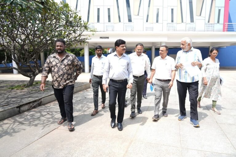 Bengaluru Commissioner Directs Officials to Develop Freedom Park as a Model Park