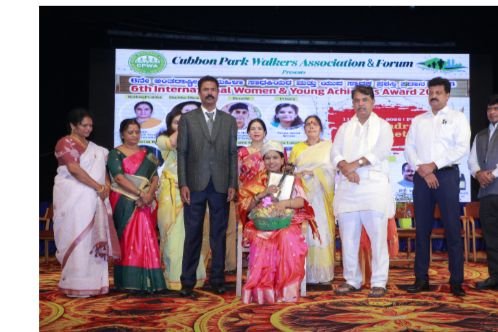 Participants at the Cubbon Park Walkers’ awards ceremony in Bengaluru.