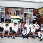 DK Shivakumar and other leaders staging a dharna on the steps of the CEO office in Bengaluru