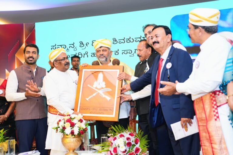 D K Shivakumar with organisers at the Kail Muhurtha Jambara 2026 event in Bengaluru