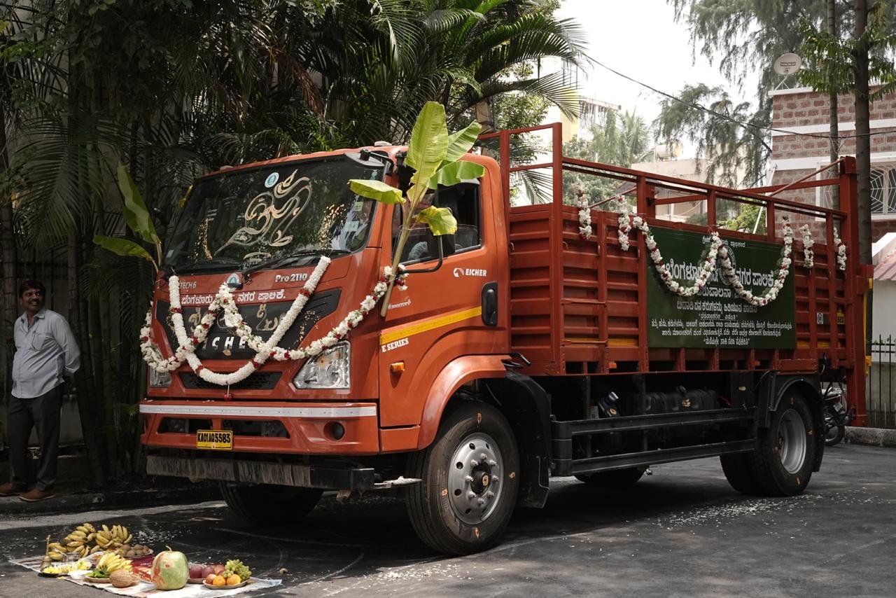 Hydraulic vehicle launched by Bengaluru East City Corporation to safely capture stray cattle