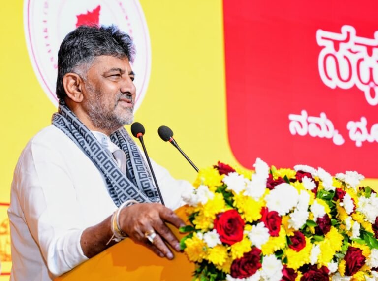 D K Shivakumar speaking at a Safal-branded podium