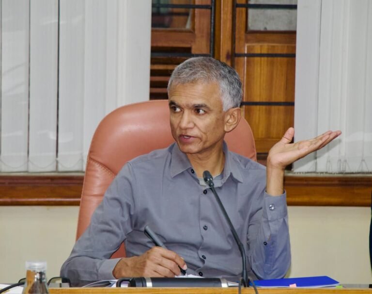 Krishna Byre Gowda at the GBA Executive Committee meeting.