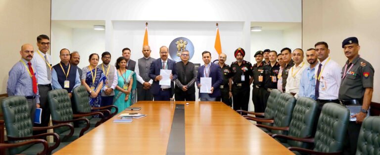 Defence Ministry and BEL officials at the radar contract signing