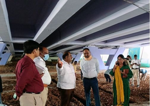 Officials inspect ongoing public-plaza works beneath Silk Board flyover in Bengaluru